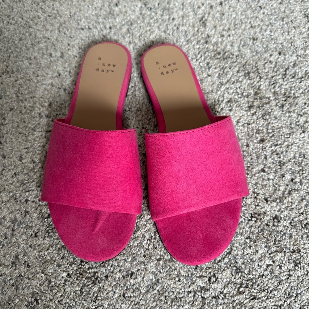 Sandals, bright pink, very cute